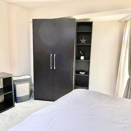 Garden View - 2 Bedroom Bungalow Γιορκ Εξωτερικό φωτογραφία